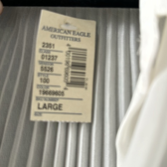 Sheer Sleeveless Top - Picture 3 of 3